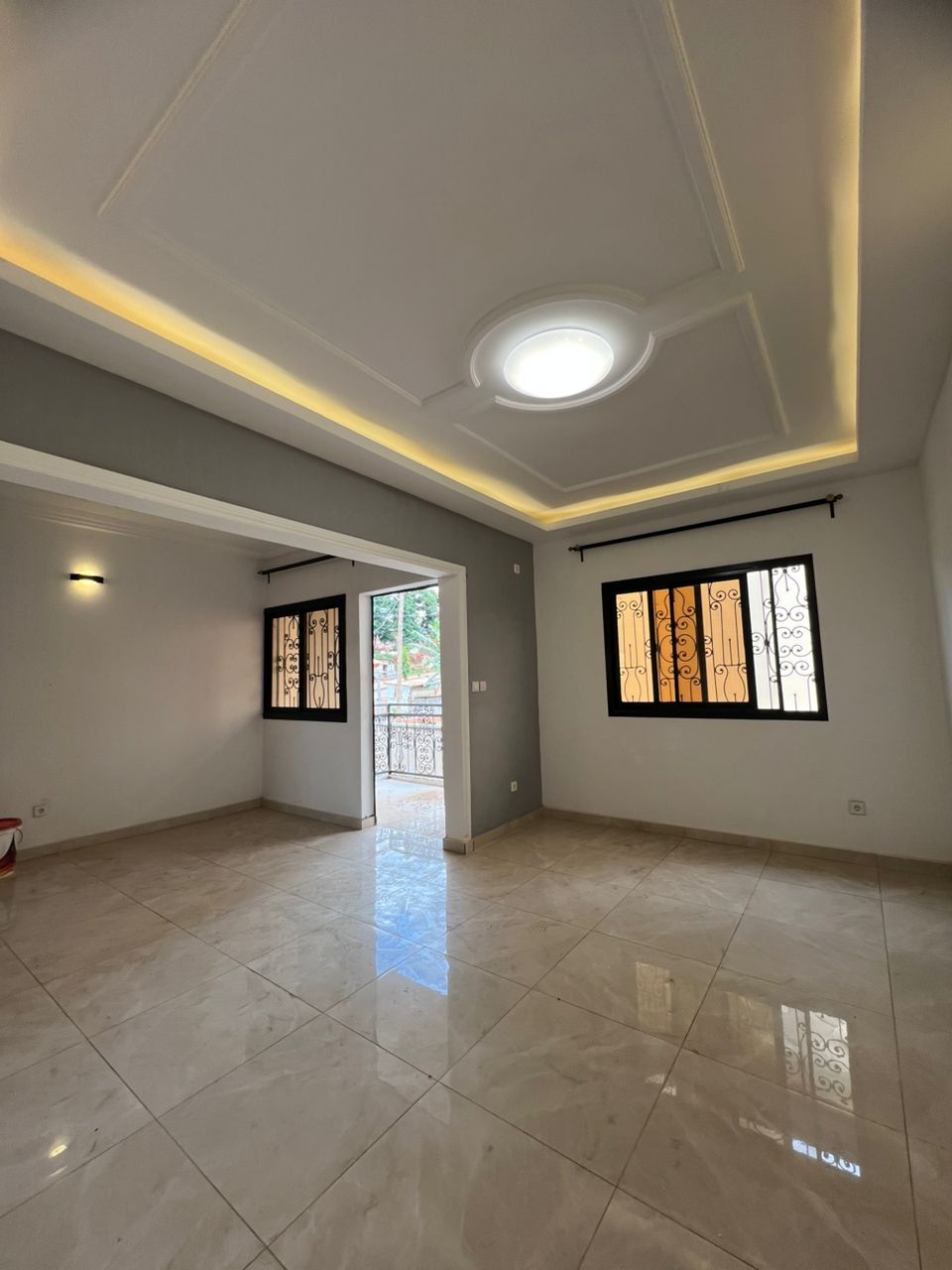 Appartement neuf à louer à Fougerole zone résidentielle de Yaoundé