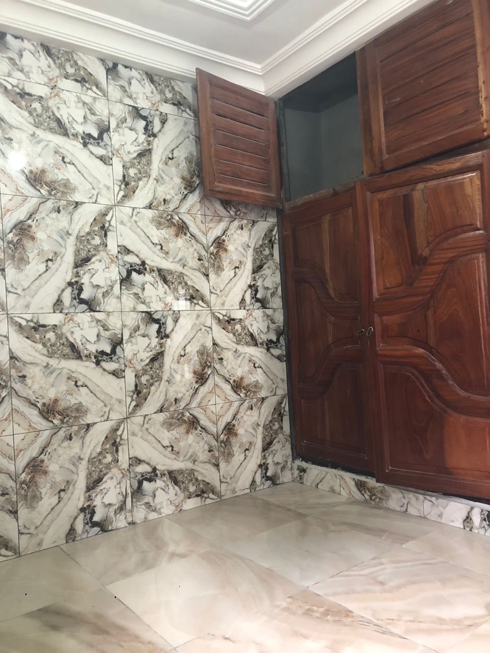 DOUALA – BEEDI HÔPITAL GÉNÉRAL – STUDIO MODERNE