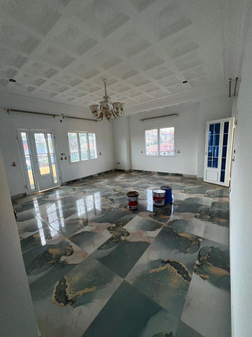 YAOUNDÉ – BIYEMASSI / STUDIO À LOUER