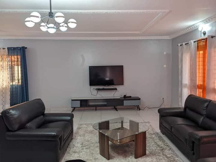 APPARTEMENT MEUBLÉ – ANGUISSA, YAOUNDÉ
