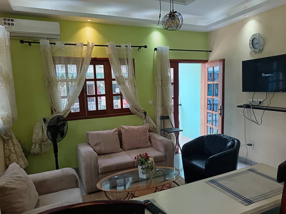 DOUALA –MAKEPE BALAVIE- RÉSIDENCE MEUBLÉE MODERNE