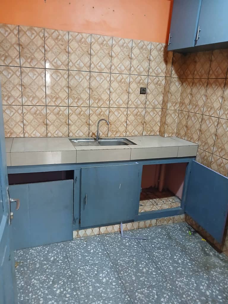 APPARTEMENT MODERNE À LOUER – NDOGPASSI