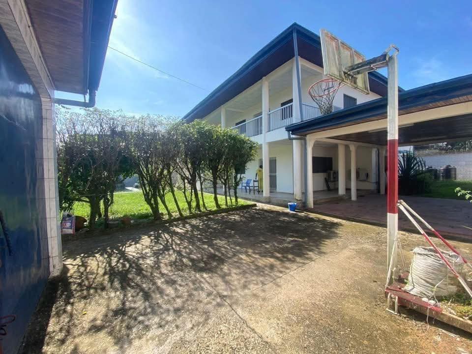 TRÈS GRAND DUPLEX DE LUXE À LOUER – BONAPRISO